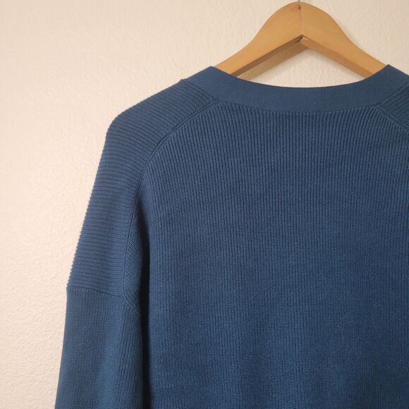 Aritzia Babaton Cardigan Sweater Womens XS Ribbed V-neck Classic buttons - Picture 9 of 12